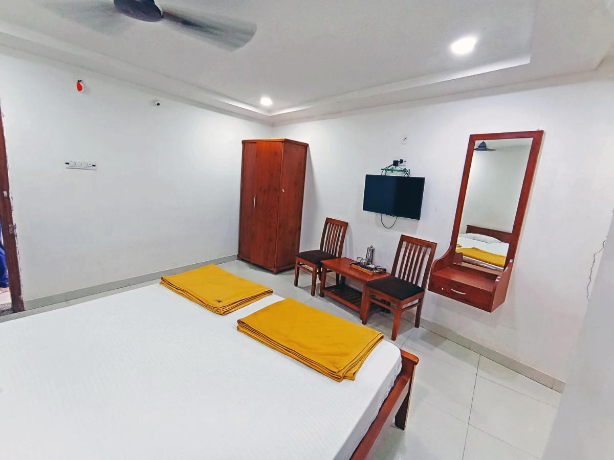 הובלי Staymaker Shri Shakti Residency מראה חיצוני תמונה