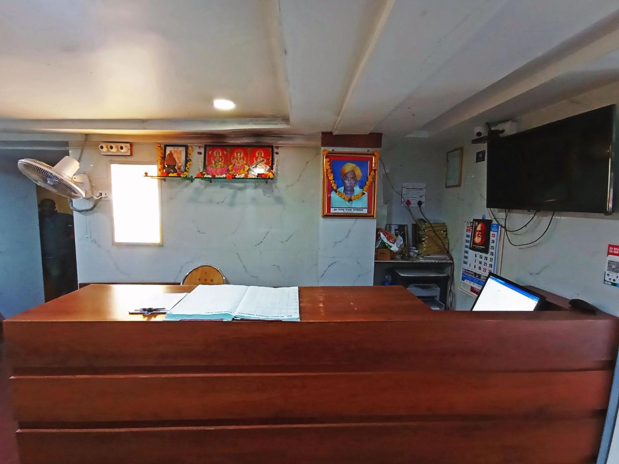 הובלי Staymaker Shri Shakti Residency מראה חיצוני תמונה